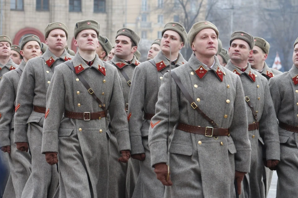 Председатель краевой организации «Герои Отечества» В. В. КРОХМАЛЬ: День и Год защитника Отечества. Об организации. Официальный сайт Краснодарской краевой общественной организации «Герои Отечества».